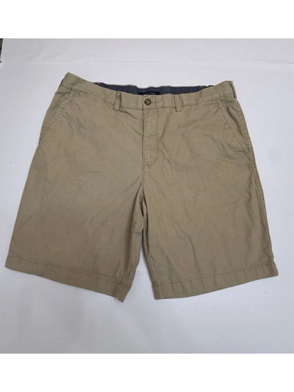 Tommy Hilfiger Men’s Khaki Chino Shorts Size 40 Beige Flat Front Cotton Casual